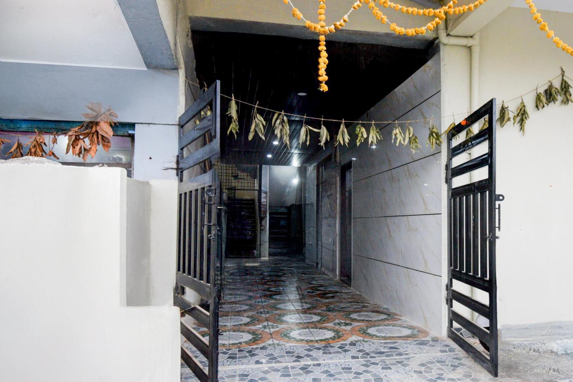 Super Collection O Srisailam Highway Hotel Samsabad Kültér fotó